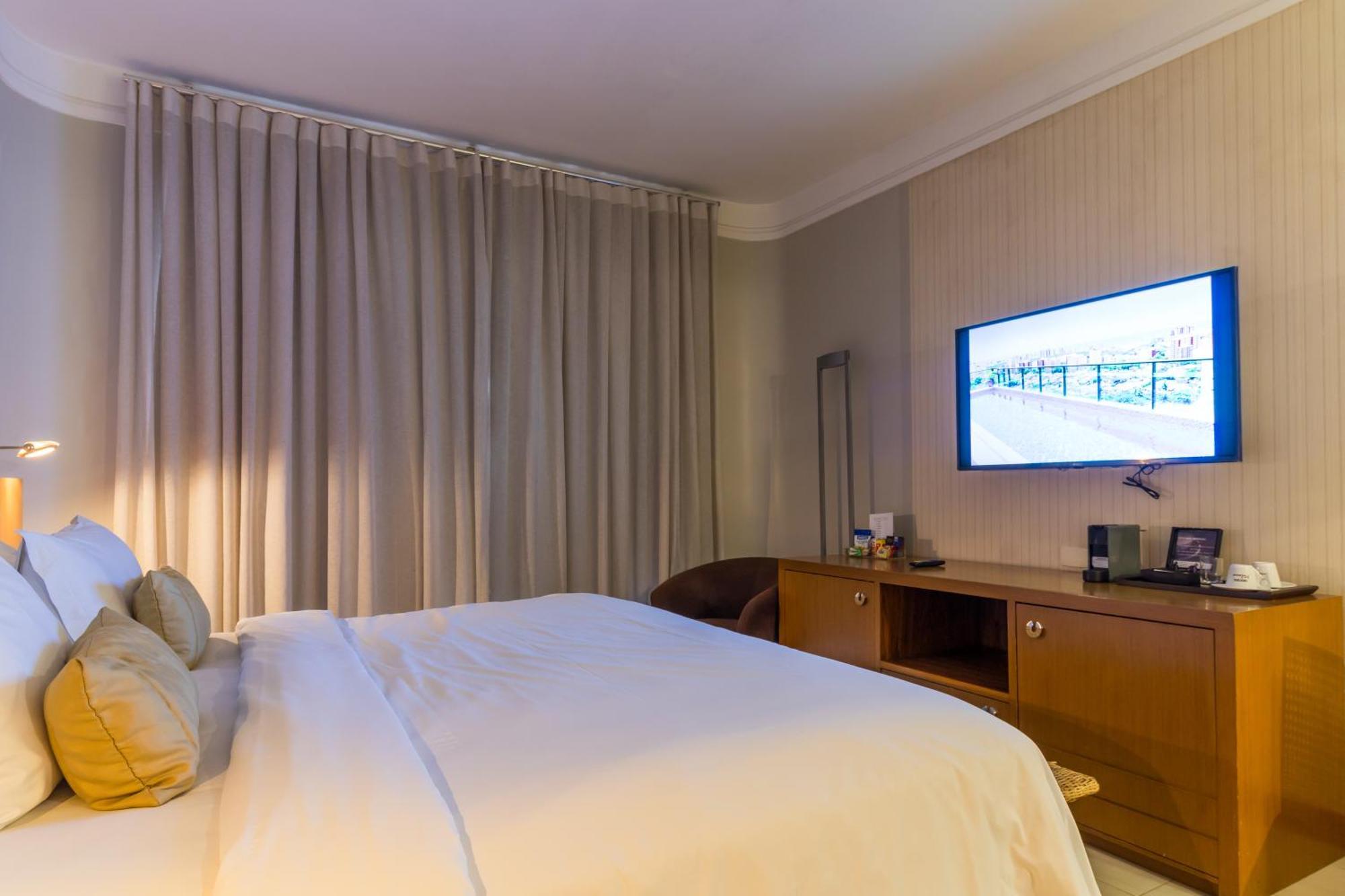 Parque Balneario Hotel Santos By Castelo Itaipava Exterior photo A bedroom at the hotel